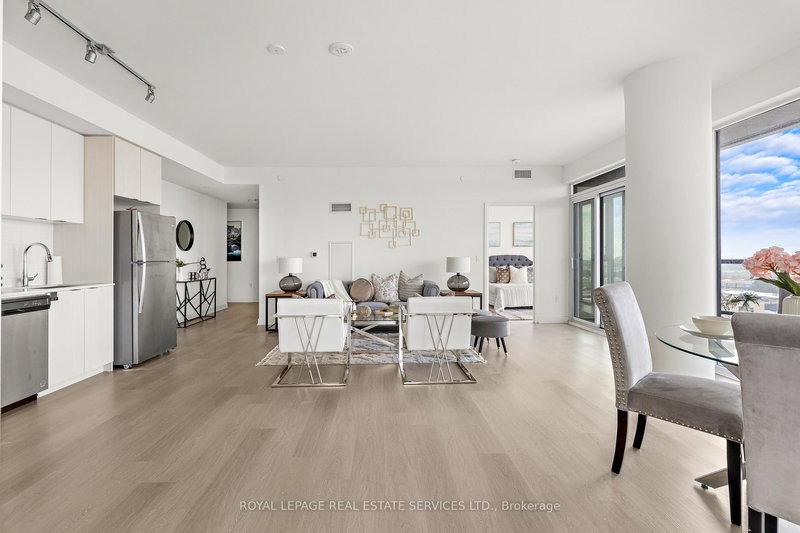 907 - 859 The Queensway, Toronto, M8Z 1N8 | Image 2