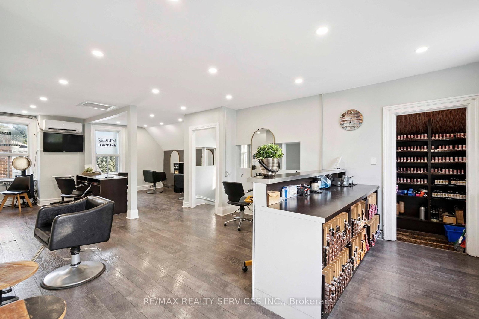 127 Queen Street W - Photo 18