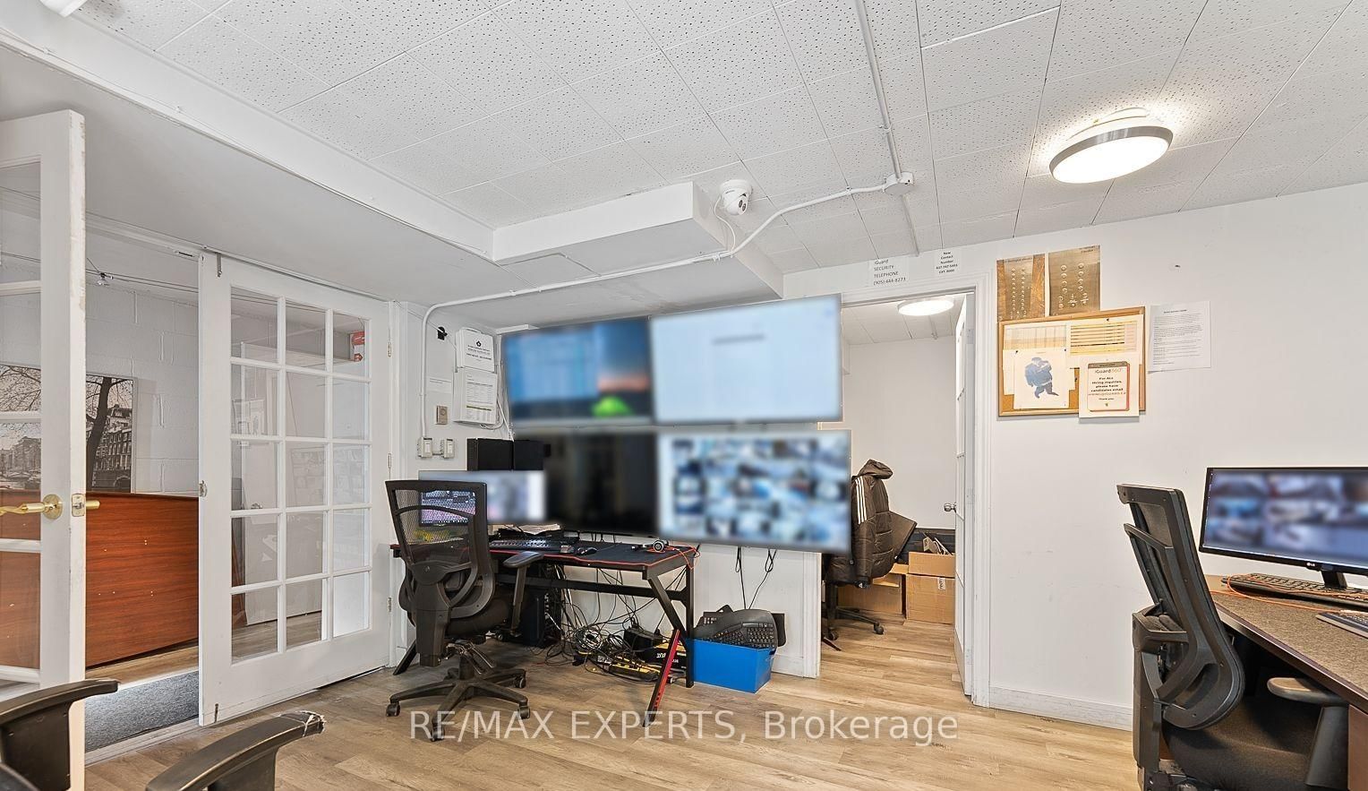 20 Stavebank Road, Unit 100 - Photo 11