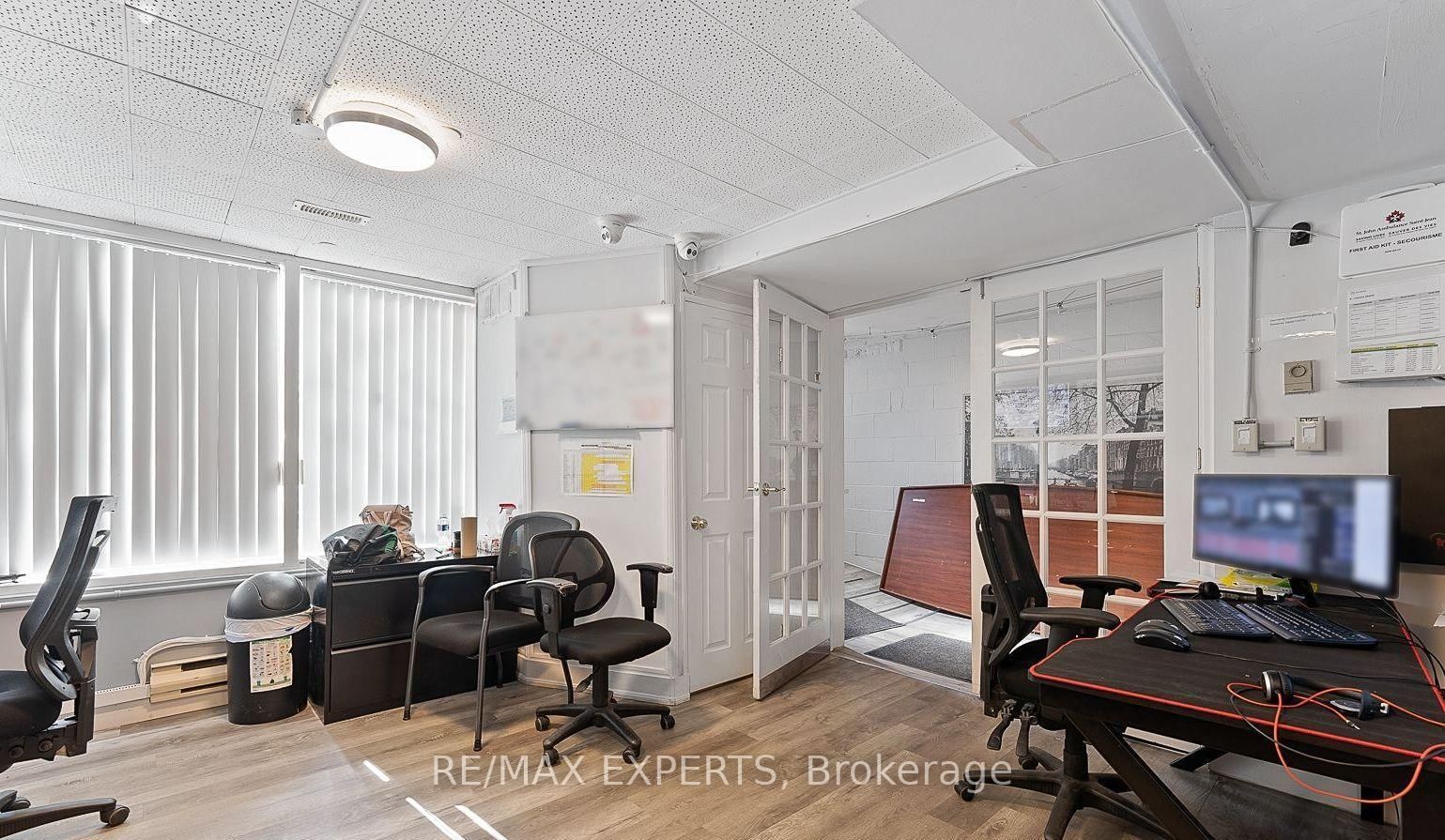 20 Stavebank Road, Unit 100 - Photo 12