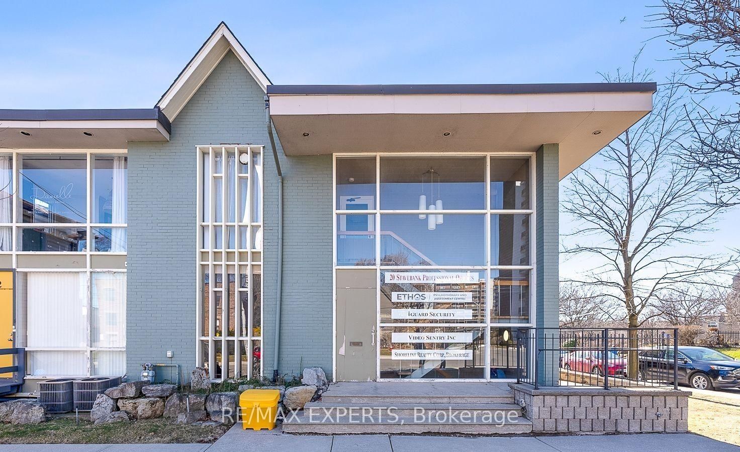 20 Stavebank Road, Unit 100 - Photo 15