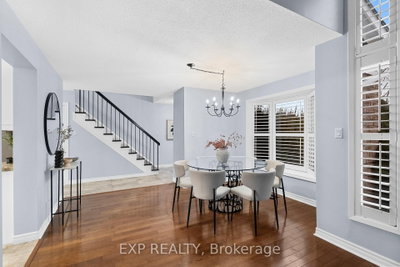 22 Pierpont Mississauga,ON L5N 5V1 — Photo 12