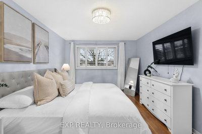 22 Pierpont Mississauga,ON L5N 5V1 — Photo 18