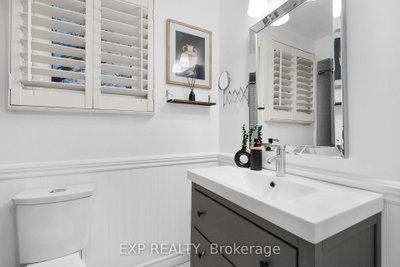 22 Pierpont Mississauga,ON L5N 5V1 — Photo 24