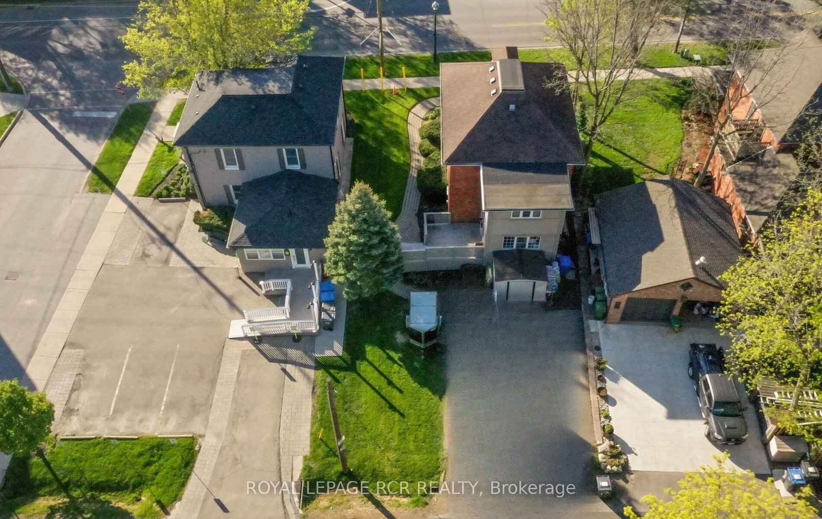 Detached House for sale at 69 King Street, Caledon, Ontario, L7E 1A2 - Bolton West - MLS: W12681108