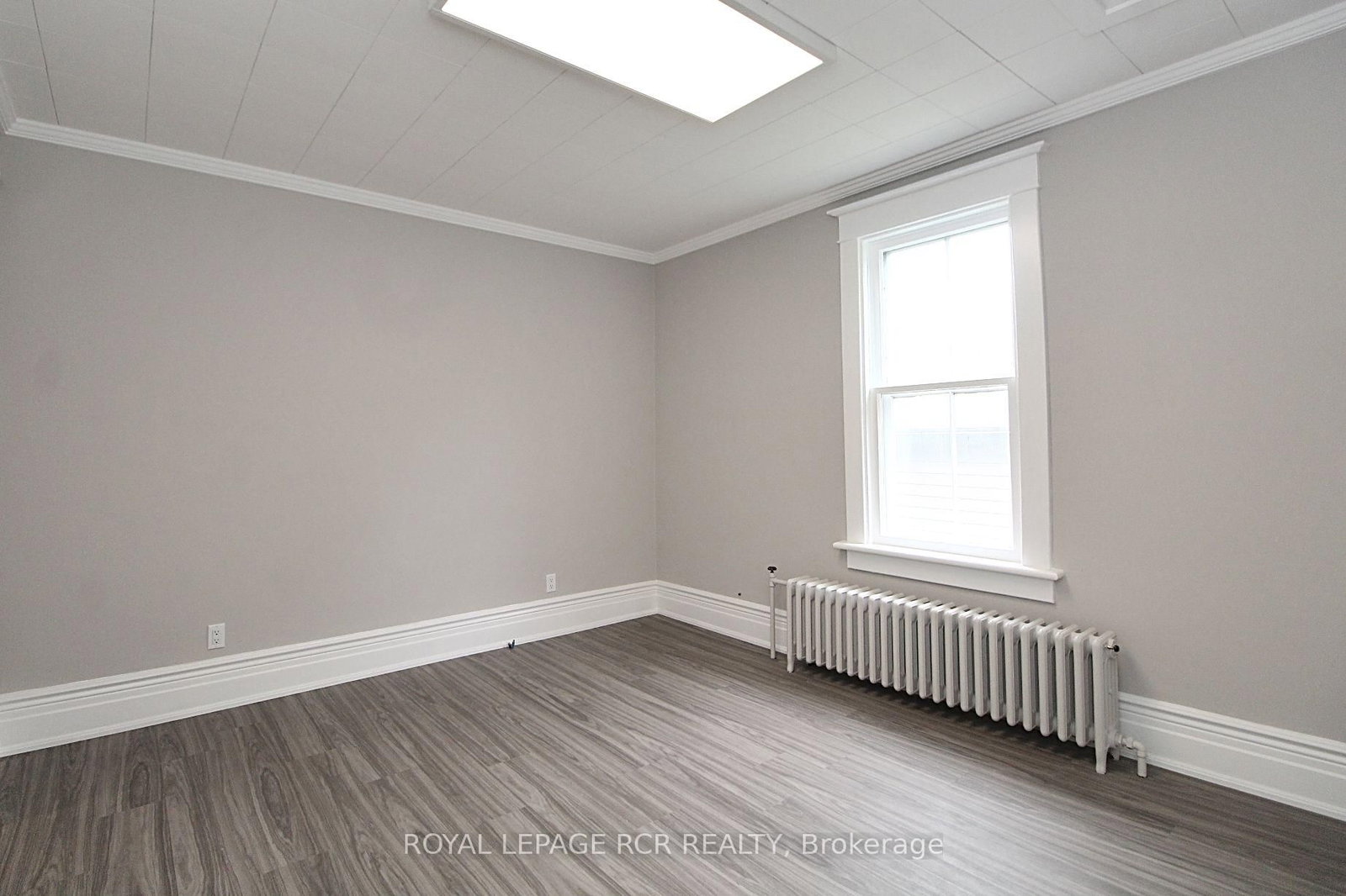 Detached House for sale at 69 King Street, Caledon, Ontario, L7E 1A2 - Bolton West - MLS: W12681108