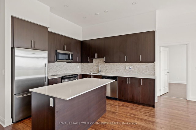 1205 - 35 Fontenay Court