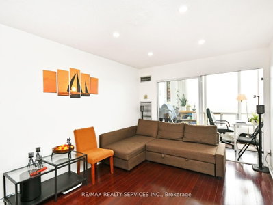 115 Hillcrest Mississauga,ON L5B 3Y9 — Photo 10