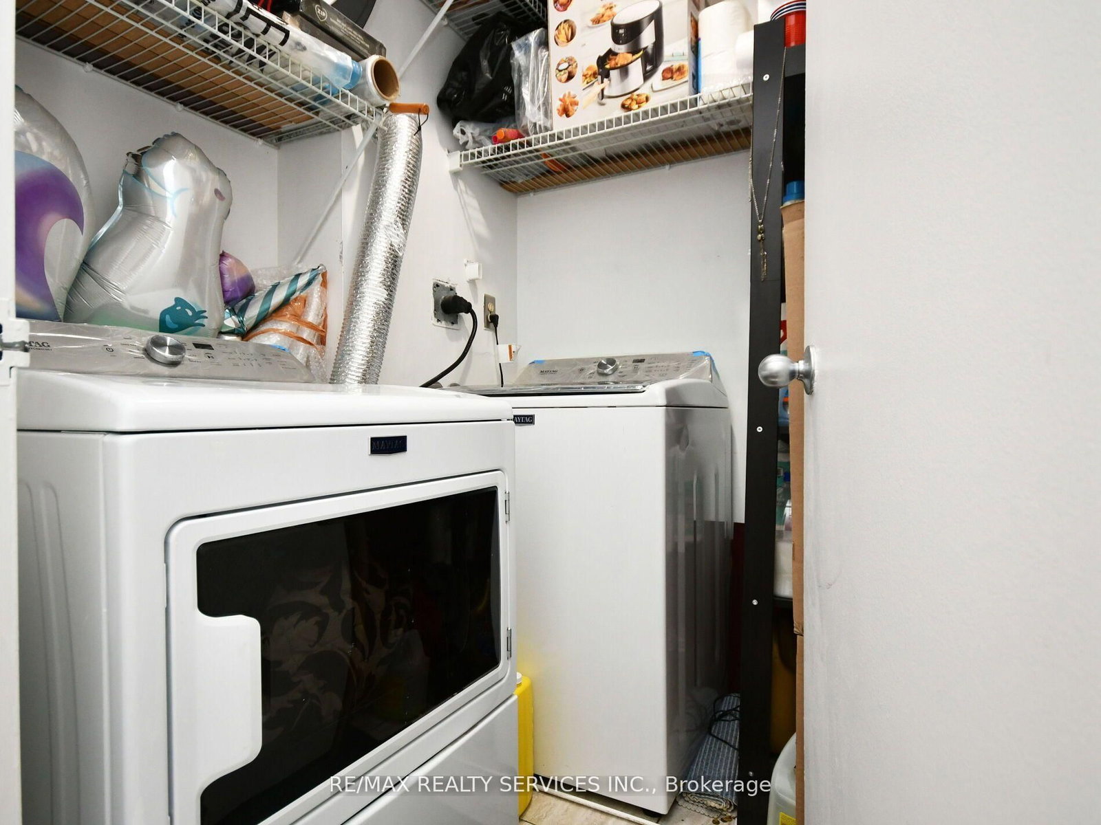 115 Hillcrest Mississauga,ON L5B 3Y9 — Photo 24