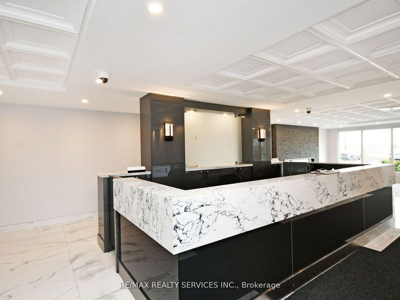 115 Hillcrest Mississauga,ON L5B 3Y9 — Photo 4