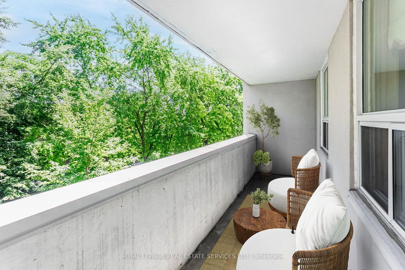 706 - 45 Southport St, Toronto, M6S 3N5 | Image 3