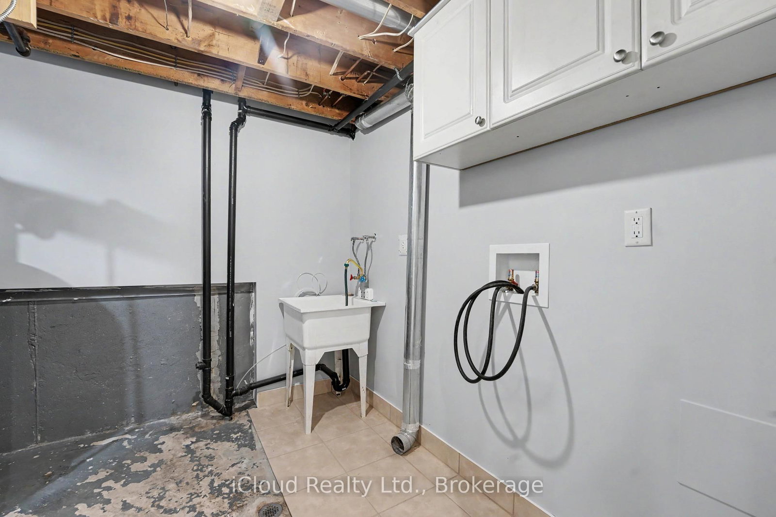 81 Hansen Road, Unit 62 - Photo 28