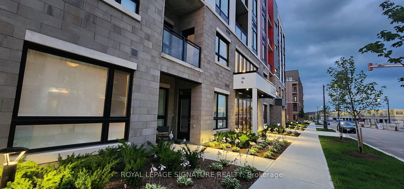 404 - 3285 Carding Mill Tr, Oakville, L6M 5P7 | Image 2