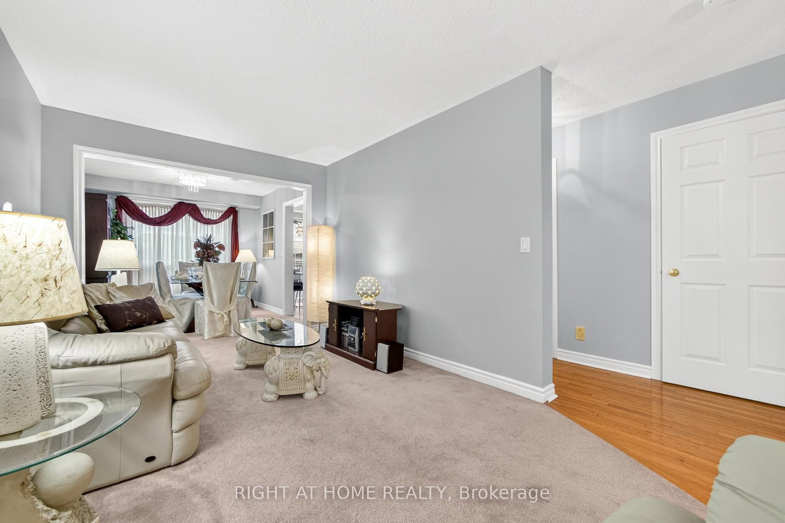 Townhouse for sale at 25 Heathcliffe Square, Brampton, Ontario, L6S 5R6 - Central Park - MLS: W12683642