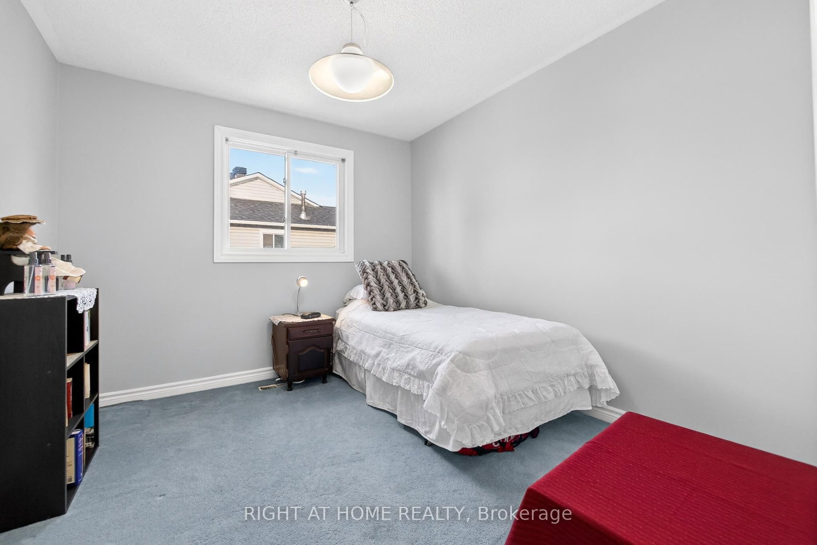 Townhouse for sale at 25 Heathcliffe Square, Brampton, Ontario, L6S 5R6 - Central Park - MLS: W12683642