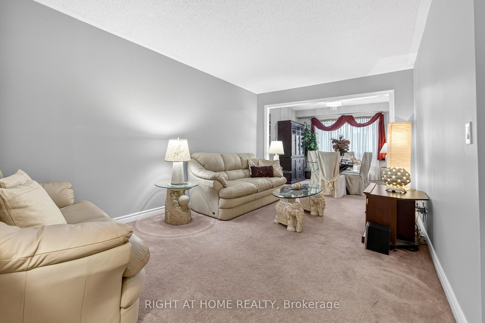 Townhouse for sale at 25 Heathcliffe Square, Brampton, Ontario, L6S 5R6 - Central Park - MLS: W12683642