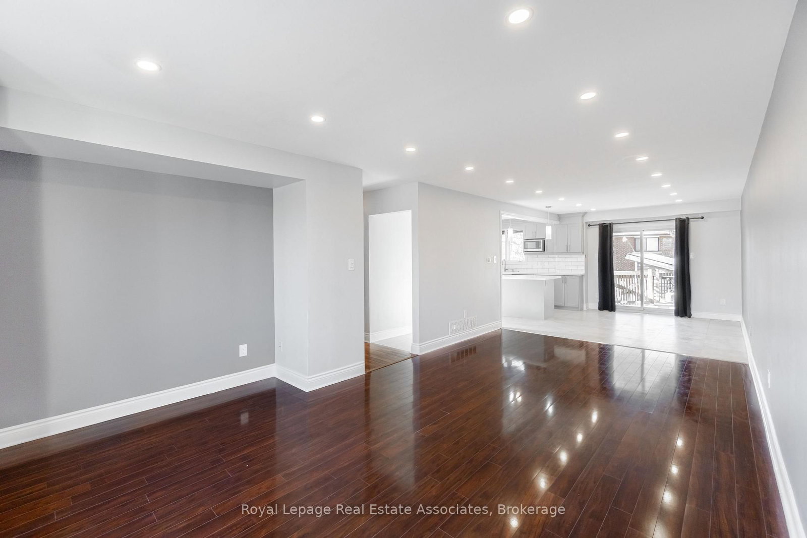 Semi-Detached House for sale at 91 Bruce beer Drive, Brampton, Ontario, L6V 2Z7 - Madoc - MLS: W12683728