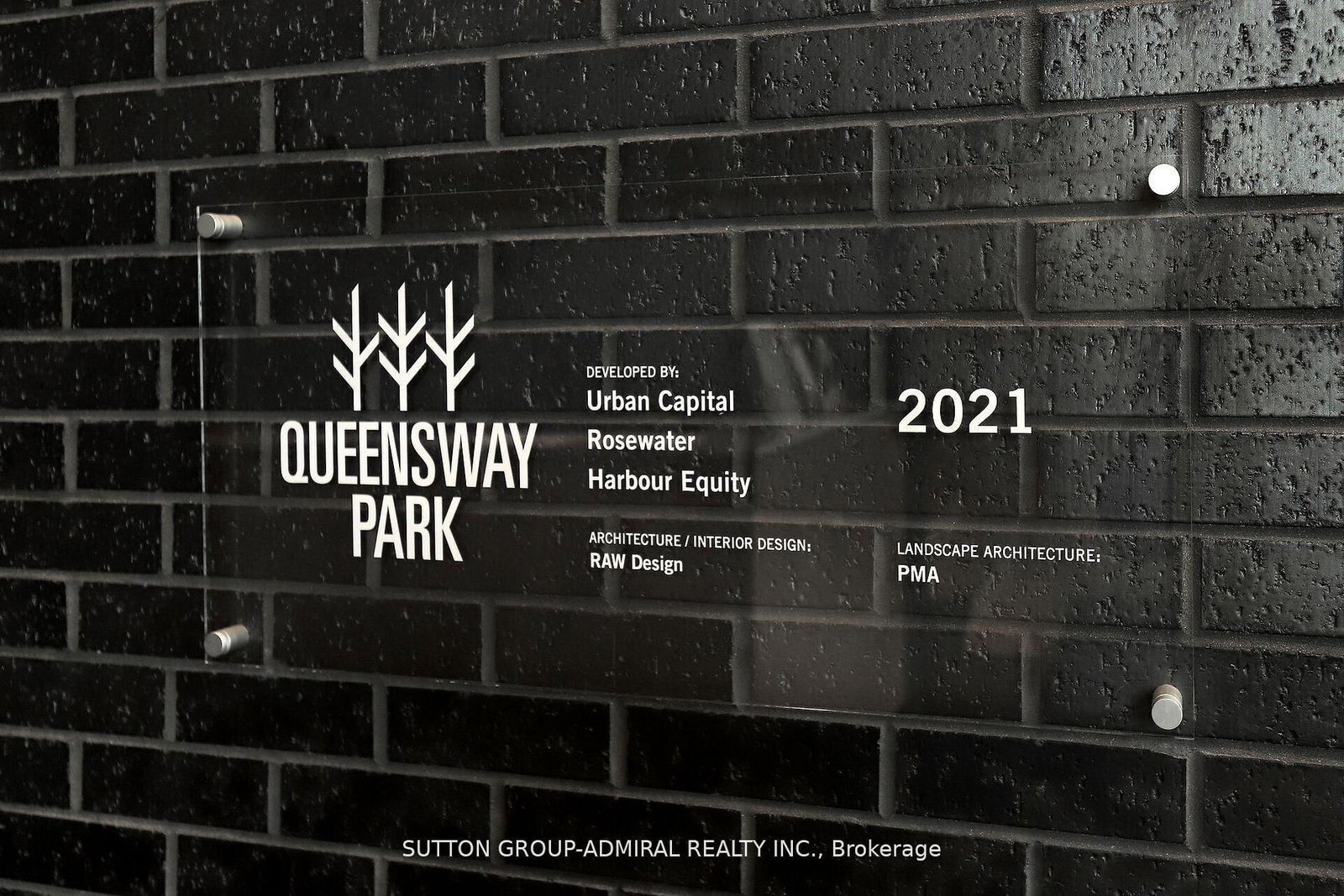 Condo for lease at 323-7 Smith Crescent, Toronto, Ontario, M8Z 0G3 - Stonegate-Queensway - MLS: W12684838