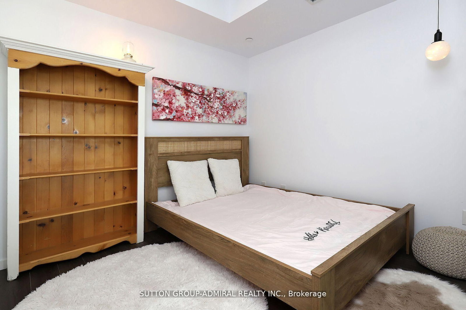 Condo for lease at 323-7 Smith Crescent, Toronto, Ontario, M8Z 0G3 - Stonegate-Queensway - MLS: W12684838