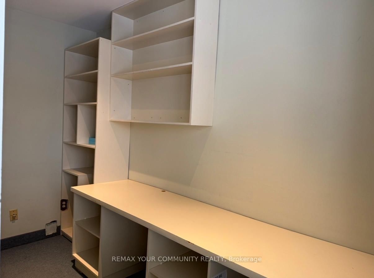 795 Wilson Avenue W, Unit 200 - Photo 7