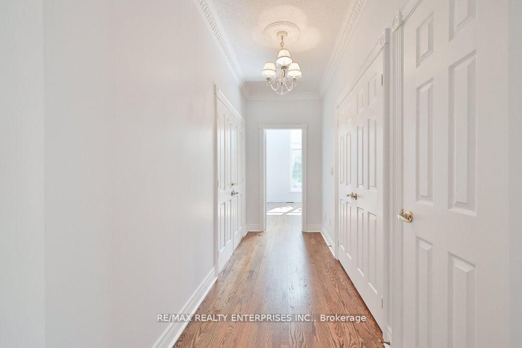 37 Castlegate Boulevard - Photo 10