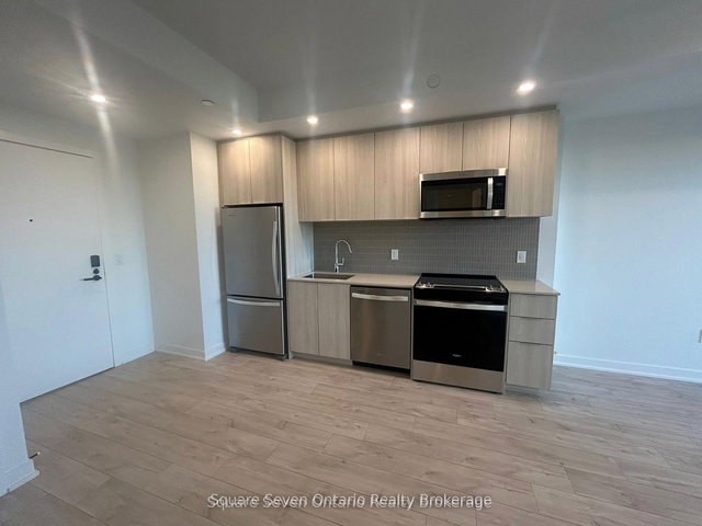 514 - 720 Whitlock Avenue