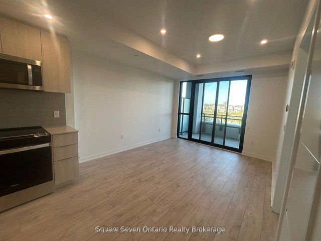 514 - 720 Whitlock Avenue