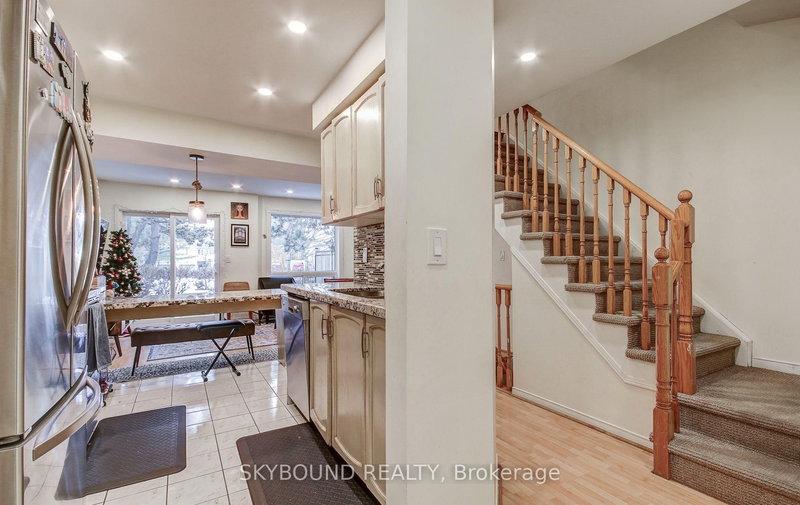 75 - 55 Barondale Dr, Mississauga, L4Z 3N8 | Image 3