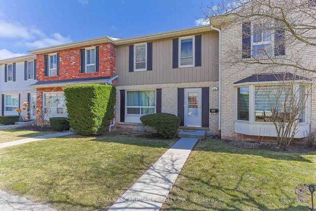 54 - 5475 Lakeshore Road