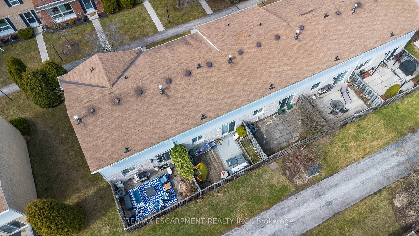 Townhouse for sale at 54-5475 Lakeshore Road, Burlington, Ontario, L7L 1E1 - Appleby - MLS: W12689086