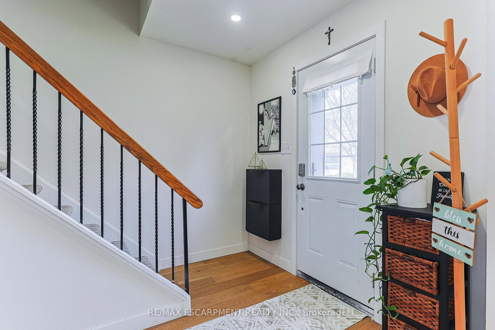 Townhouse for sale at 54-5475 Lakeshore Road, Burlington, Ontario, L7L 1E1 - Appleby - MLS: W12689086