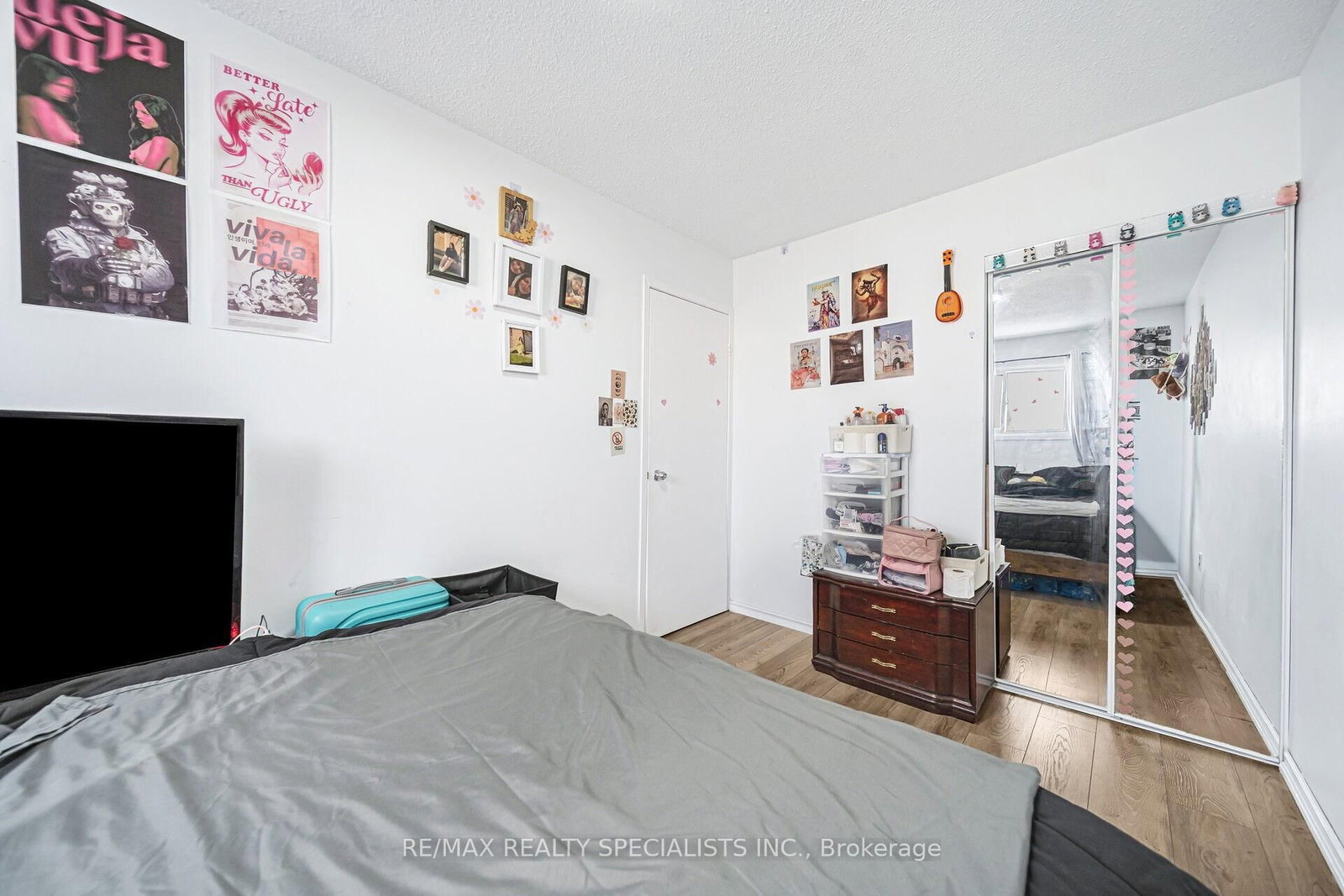 Townhouse for sale at 66 Enmount Drive, Brampton, Ontario, L6T 4C9 - Southgate - MLS: W12689422