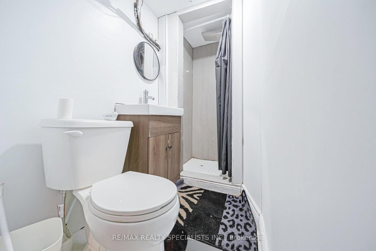 Townhouse for sale at 66 Enmount Drive, Brampton, Ontario, L6T 4C9 - Southgate - MLS: W12689422