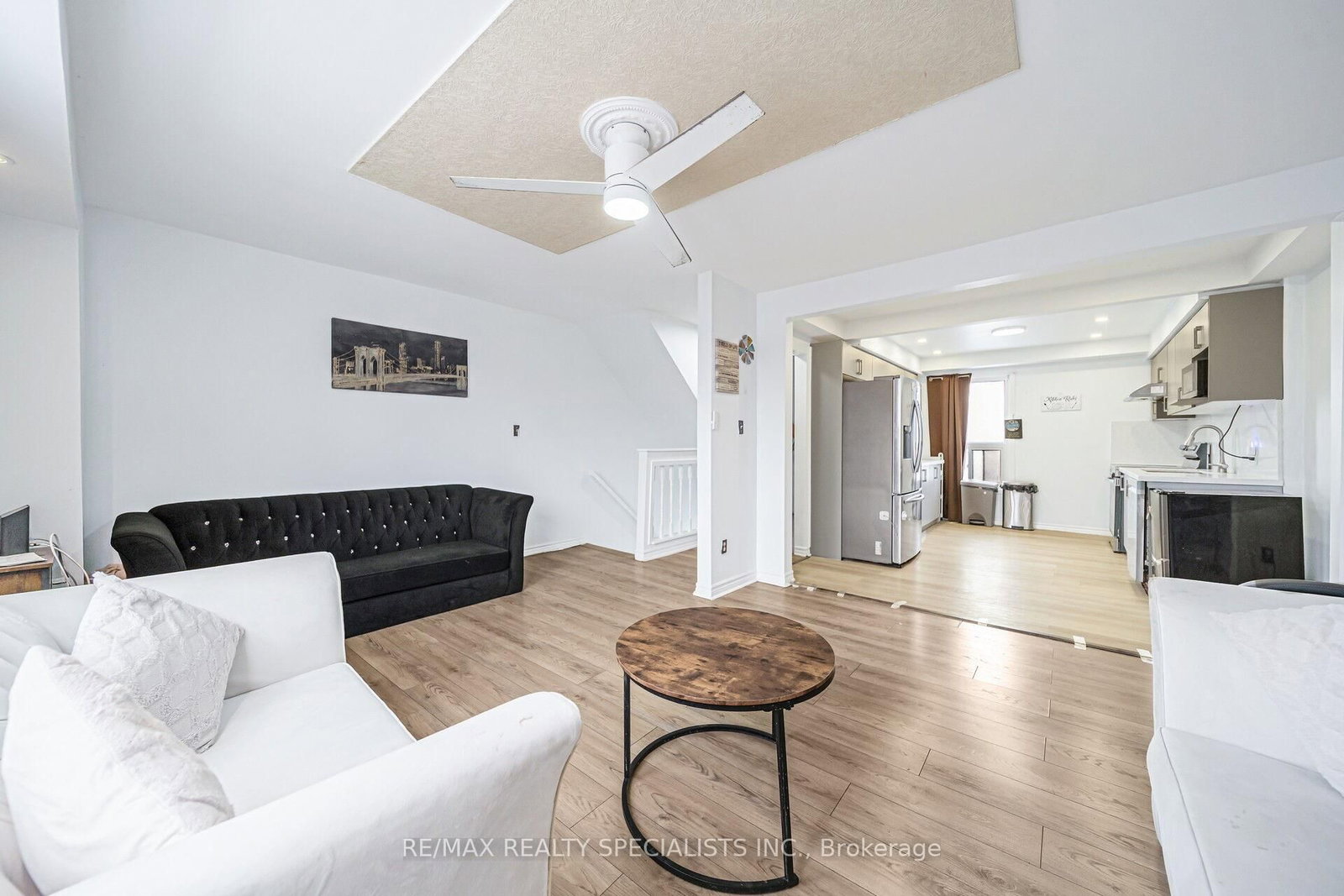 Townhouse for sale at 66 Enmount Drive, Brampton, Ontario, L6T 4C9 - Southgate - MLS: W12689422