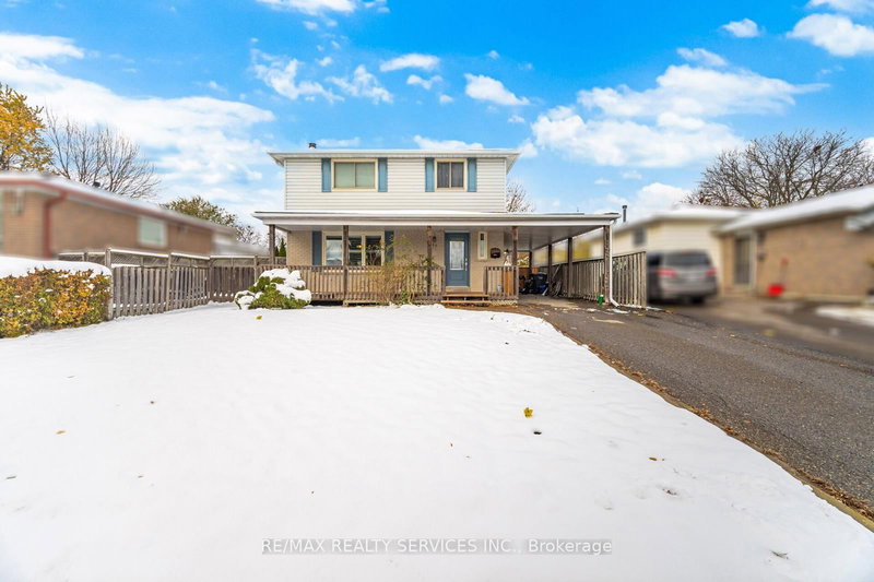 84 Sutherland Ave, Brampton, L6V 2H7 | Image 3