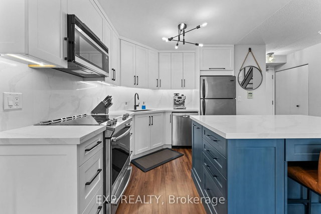 637 - 250 Manitoba Street