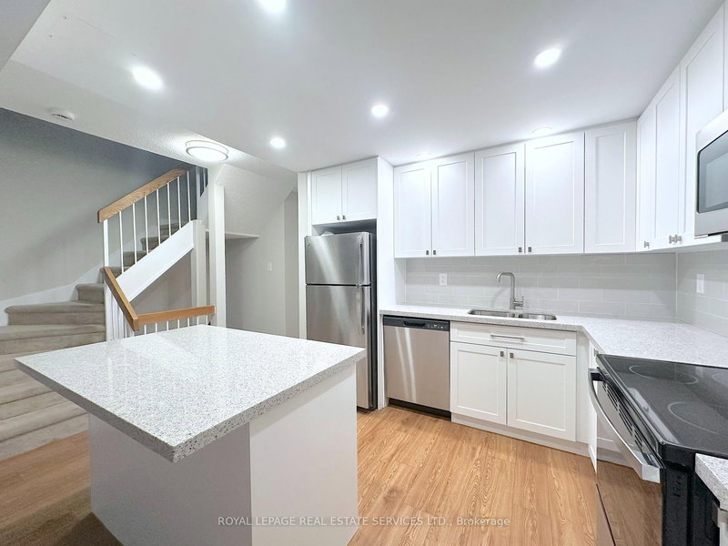 2605F Battleford Rd, Mississauga, L5N 3S4 | Image 2