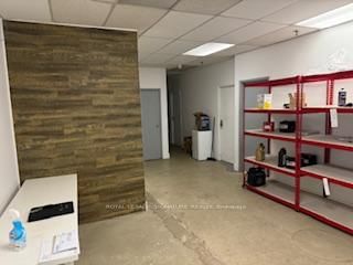 37 Kodiak Crescent, Unit 6