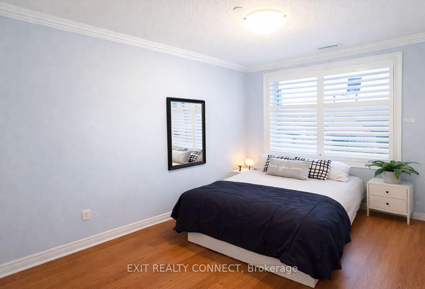 Condo for sale at 112-383 Main Street, Milton, Ontario, L9T 8K8 - Old Milton - MLS: W12690572