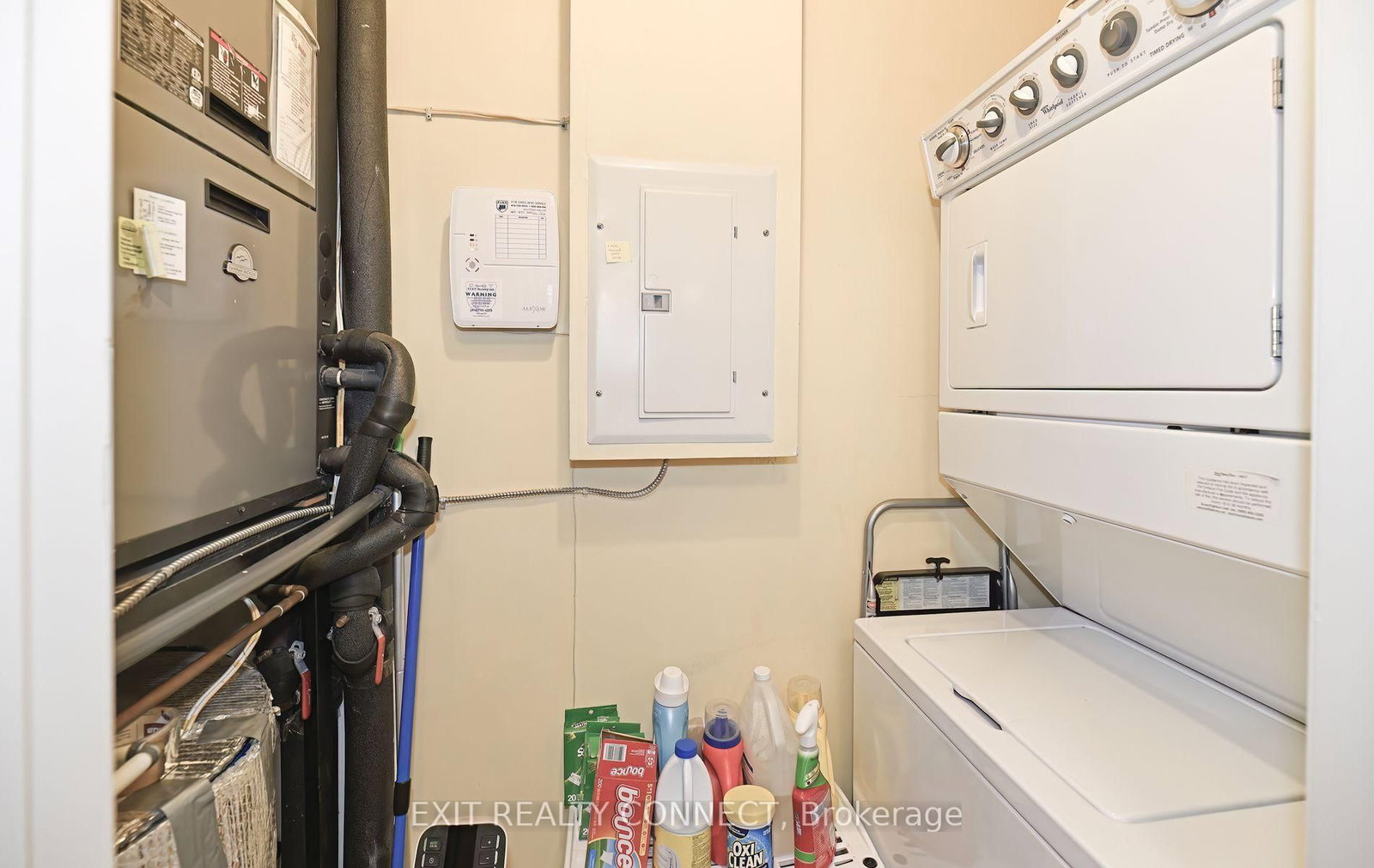 Condo for sale at 112-383 Main Street, Milton, Ontario, L9T 8K8 - Old Milton - MLS: W12690572