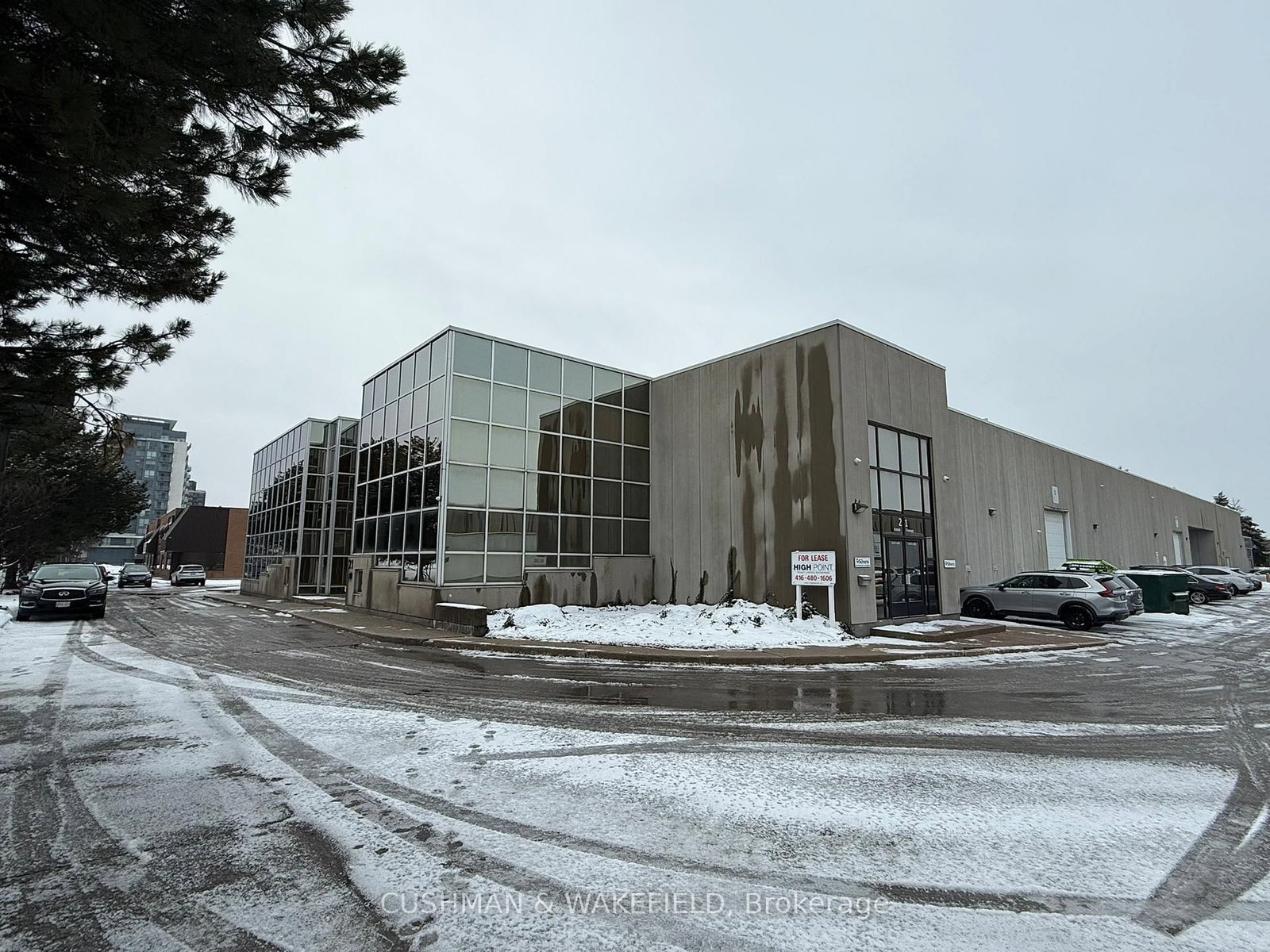 21 Kodiak Crescent, Unit 200