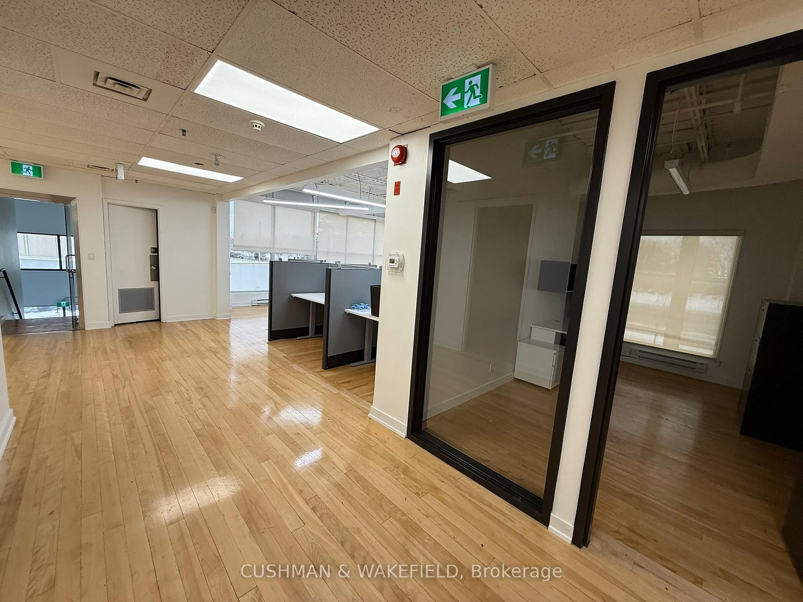 21 Kodiak Crescent, Unit 200 - Photo 10