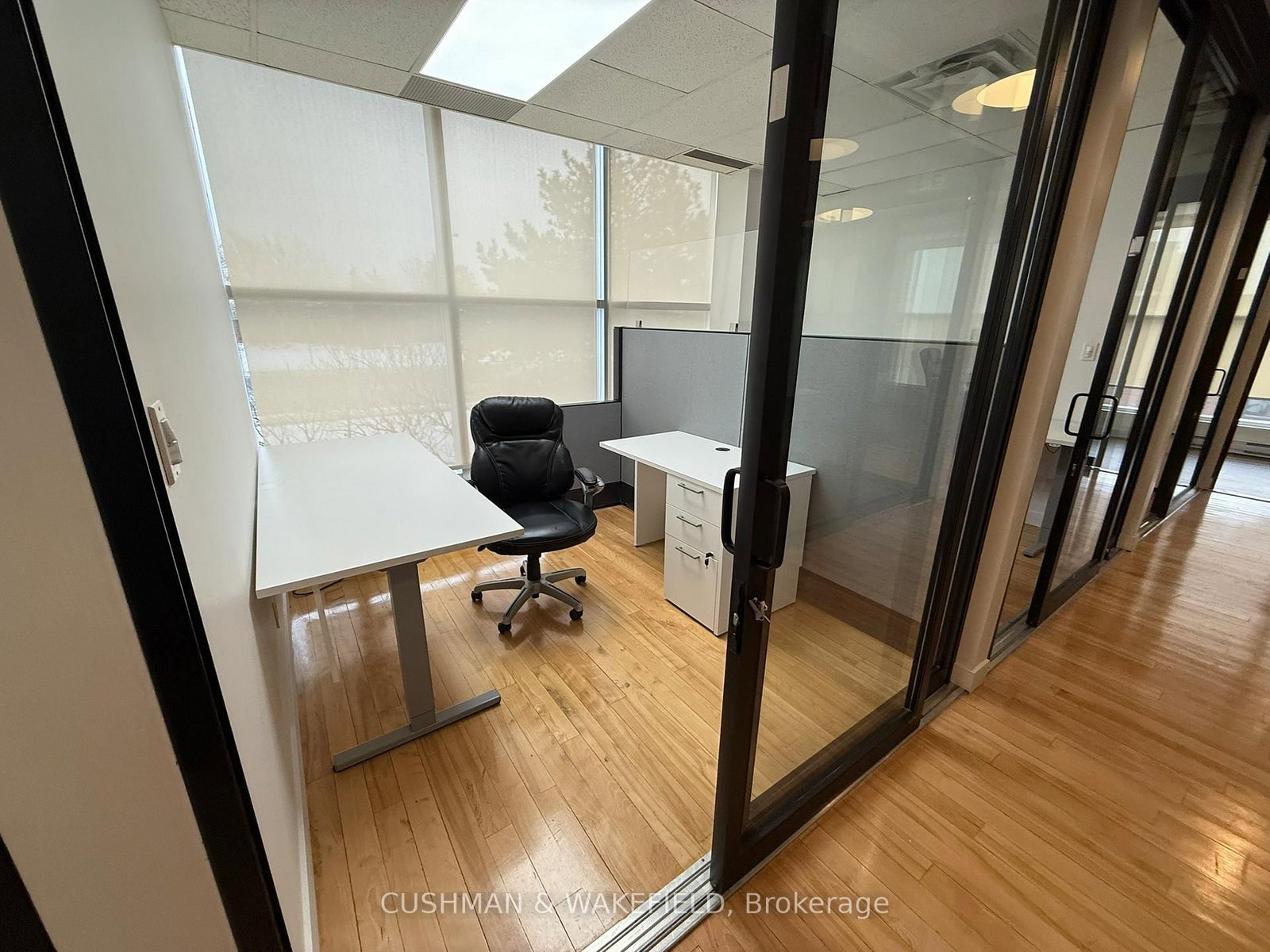 21 Kodiak Crescent, Unit 200 - Photo 14