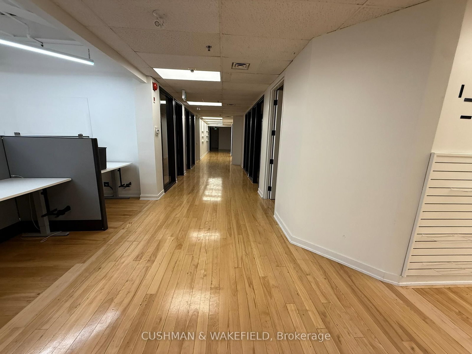 21 Kodiak Crescent, Unit 200 - Photo 6