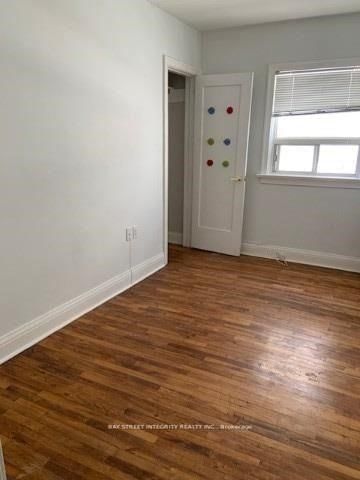 970 Briar Hill Ave, Toronto, M6B 1M3 | Image 2