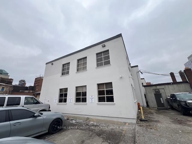 32 Queen Street W, Unit 203 - Photo 10