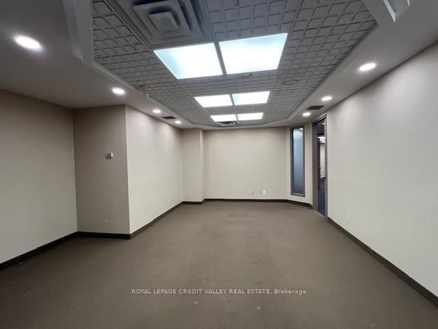 32 Queen Street W, Unit 203 - Photo 16