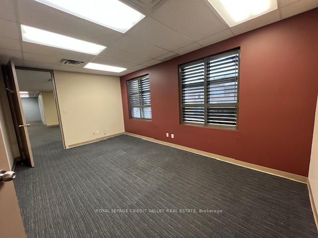 32 Queen Street W, Unit 203 - Photo 22