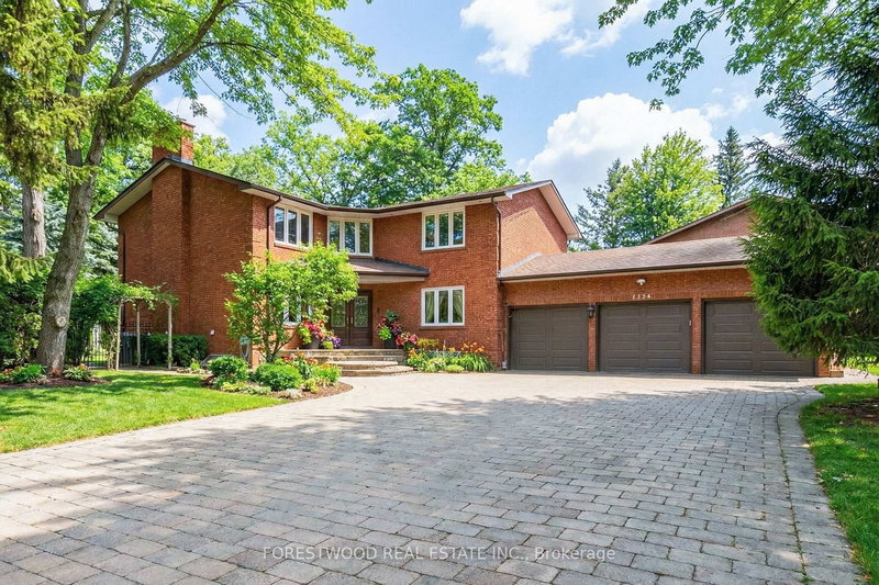 2176 Autumn Breeze Dr N, Mississauga, L5B 1R4 | Image 2