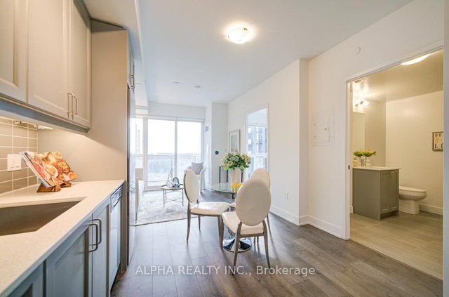 602 - 2343 Khalsa Gate